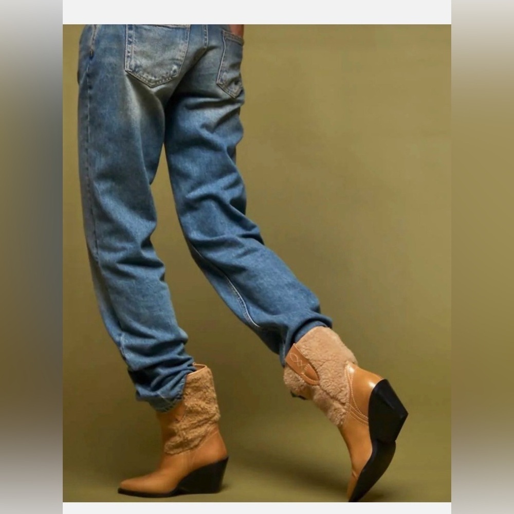 Free People Pitchfork Point Shearling Boot NWOT - Picture 3 of 7